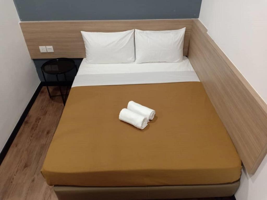 Urban Inn, 3*